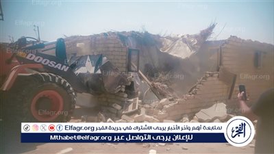 محافظ الإسماعيلية يوجِّه بالتصدي بكل حسم لمخالفات البناء والاستجابة الفورية لشكاوى المواطنين