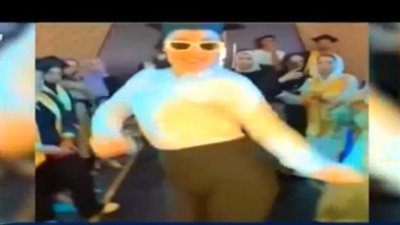 أول تعليق لـ والدة الطالبة صاحبة فيديو الرقص في حفل تخرج بالإسماعيلية: 