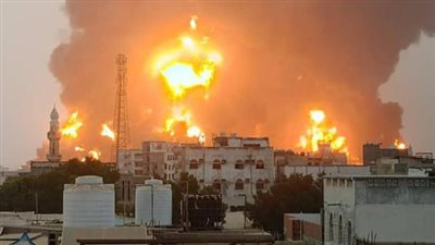 بعد ضربات قوات الاحتلال.. ماذا تعرف عن ميناء الحديدة في اليمن؟