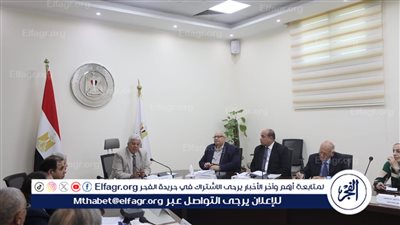 وزير التعليم العالي يعقد اجتماعًا مع ممثلي الوزارة بالجامعات الخاصة والأهلية