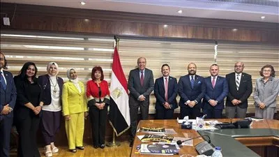 وزير الطيران المدني يبحث مع رئيس اتحاد المستثمرات العرب أوجه التعاون والاستثماربالقطاع