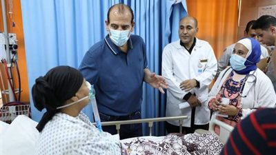 نائب وزير الصحة يتفقد مركز الرعاية الصحية بالوليدية ومستشفى الصدر بأسيوط