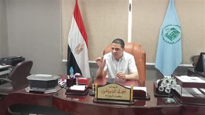 وكيل رياضة أسيوط يجري اتصالا هاتفيا بوالد اللاعب مروان سعد لتعزيته