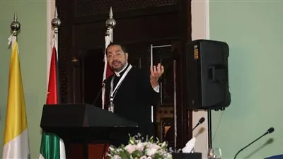 الأنبا باخوم يلقي محاضرة في أعمال مؤتمر القانون الكنسي الحادي عشر للمحامين