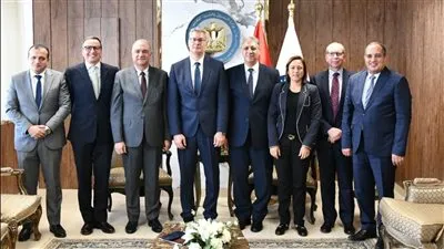 وزير البترول يوقع اتفاقيتين لضخ 340 مليون دولار استثمارات لزيادة الإنتاج بالبحر المتوسط وخليج السويس 