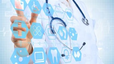 أستاذ كبد: قانون المسؤولية الطبية يقلل الهجرة المهنية