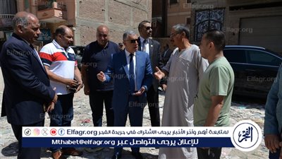 محافظ الإسماعيلية يكلف بالاستعانة بالمعدات لإزالة المخلفات والمقالب العشوائية بأرض الجمعيات