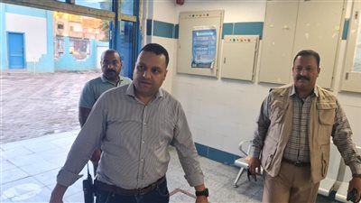 إحالة 11 من مقدمي الخدمة الصحية للتحقيق ونقل آخرين بصحة أسيوط