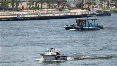 تفاصيل غرق لانش سياحي في نهر النيل (فيديو وصور)