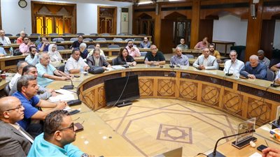 لجنة ممارسة المهنة بنقابة المهندسين تفتح ملف اللائحة الجديدة ورقمنة السجلات الهندسية