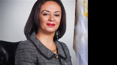 وزيرة التضامن الاجتماعي تشهد إطلاق البنك الأهلي المصري أول بطاقة بخاصية تلامسية Touch Card للعملاء من ضعاف البصر