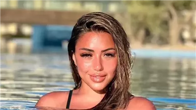 أحدث ظهور لـ سارة سلامة من حمام السباحة 