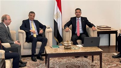 اجتماع بين وزيري الزراعة والتموين لبحث توفير أسعار استرشادية للسلع الاستراتيجية