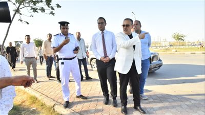 محافظ أسيوط يقود أكبر حملة للإشغالات بمنطقة الوليدية بحي شرق