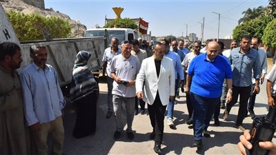 محافظ أسيوط يتفقد دير العذراء بدرنكة