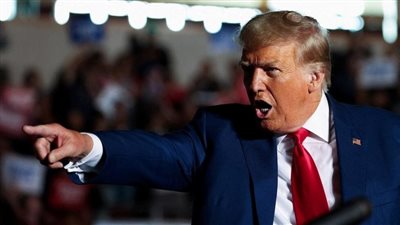 ترامب يشن هجومًا مفاجئًا على حاكم جورجيا الجمهوري