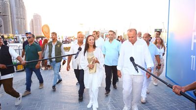 وزيرة التضامن تتفقد المنطقة الترفيهية الشاطئية بمهرجان العلمين الجديدة