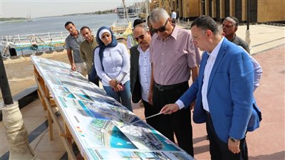 محافظ أسوان يوجه بسرعة وتيرة العمل بمشروع ممشى أهل مصر بكورنيش النيل القديم نهاية أغسطس الجاري