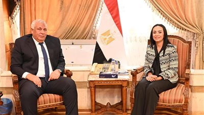 وزيرة التضامن الاجتماعي تستقبل محافظ الوادي الجديد ويبحثان تعزيز أوجه التعاون