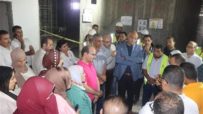 محافظ القليوبية ومساعد وزير الصحة يتفقدان مشروعات بقطاع الصحة