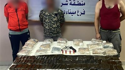 بـ 21 مليون جنيه.. ضبط عناصر إجرامية بمختلف المحافظات بحوزتهم مواد مخدرة 