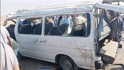 بالأسماء.. إصابة 12 شخصا fحادث انقلاب سيارة ميكروباص بالصحراوي