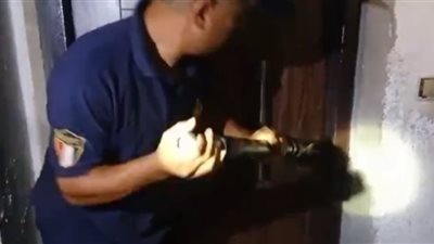 أمن الإسكندرية ينقذ سيدة محتجزة داخل مسكنها عقب تعرضها لحالة إغماء 