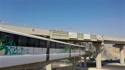 النقل ترد على شائعات هدم جزء من مسار مشروع المونوريل 