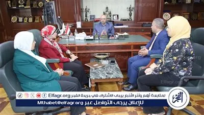 محافظ بني سويف يناقش تفعيل مبادرة الـ1000 يوم الذهبية لتنمية الأسرة المصرية