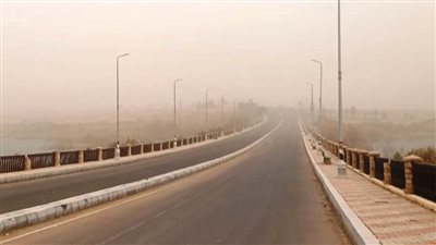 محافظ أسوان يتابع سوء الأحوال الجوية بمدينة أبو سمبل السياحية