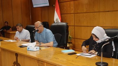 محافظ القليوبية يقرر إثابة أكثر 3 مدن إصدارًا لشهادات البيانات وإنجازا لملف التصالح