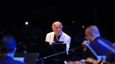 عمر خيرت يحيي أولي حفلاته بمكتبة الإسكندرية ضمن فعاليات مهرجان الصيف الدولي