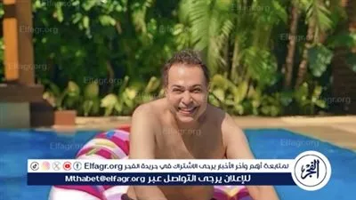شاهد.. بهذه الطريقة حكيم يمازح جمهوره 