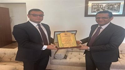 عاجل| وزير الإسكان يوجه بسرعة إنهاء الإجراءات المتعلقة بأرض مدينة الصحفيين 