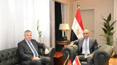 عبد اللطيف يستقبل السفير الألماني بالقاهرة لمناقشة آليات الإعلان عن انطلاق مشروع (۱۰۰) مدرسة مصرية ألمانية