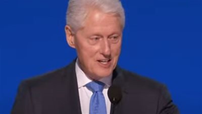 كلينتون: السعودية ستجني ثمار الاستثمار برأس المال البشري خلال 5 سنوات