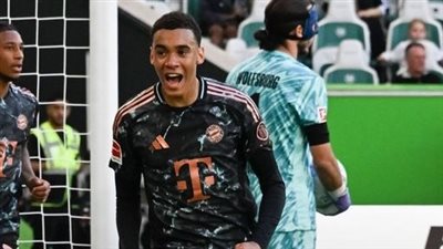 بايرن ميونخ يفتتح مبارياته في الدوري الألماني بثلاثية أمام شباك فولفسبورج