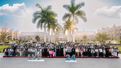 البابا تواضروس يصلي القداس الإلهي في ملتقى لوجوس للشباب 