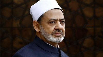 شيخ الأزهر يعزي أمير الكويت في وفاة الشيخ جابرالصباح رئيس الوزراء الأسبق