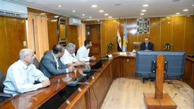 محافظ أسيوط: العمل التنفيذي شريك للعمل النقابي والهدف مشترك للصالح العام