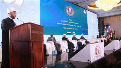 وزير الأوقاف: المرأة الفلسطينية في مقدمة نساء العالم صبرًا وتحملًا وصمودًا