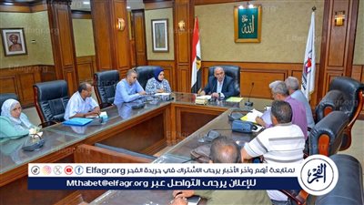 سكرتير عام سوهاج يعقد اجتماعا مع مسئولي الزراعة واللجنة العليا للتصالح