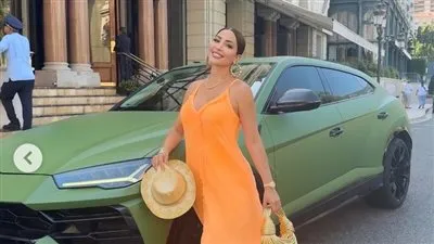 بجوار اللامبورجيني.. أحدث ظهور لـ نسرين طافش 