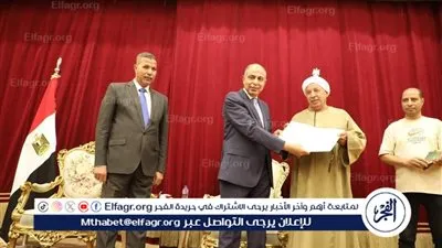  محافظ المنيا يهنئ المستفيدين ويوجه رسالة للمواطنين بسرعة تقنين أوضاعهم للاستفادة من التيسيرات المقدمة من الدولة