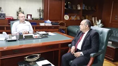 محافظ بني سويف يكلف وكيل الزراعة الجديد بالحفاظ على الرقعة الزراعية 