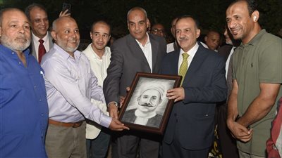محافظ أسيوط يشهد إحتفالية مائة عام على رحيل الأديب مصطفى لطفى  المنفلوطي 