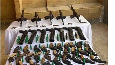 حملات أمنية لضبط حائزى ومتجرى المواد المخدرة والأسلحة النارية 