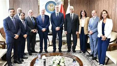 وزير البترول يلتقى الرئيس التنفيذى للمؤسسة الدولية الإسلامية لتمويل التجارة