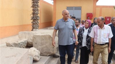 محافظ القليوبية يتفقد المقبره الأثرية والحمامات اليونانية ببنها