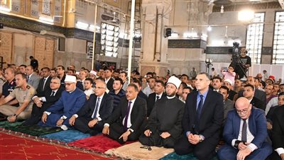 وزير الأوقاف يشارك احتفال محافظة الشرقية بعيدها القومي